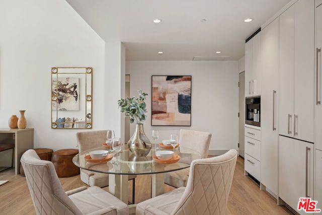 130 S Sepulveda Boulevard 415, Los Angeles, CA 90049