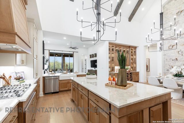 318 Dulce Vista, Boerne, TX 78006