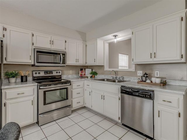 508 W 9th Street, Edmond, OK 73003