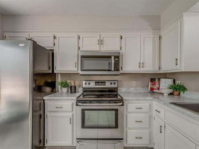 508 W 9th Street, Edmond, OK 73003