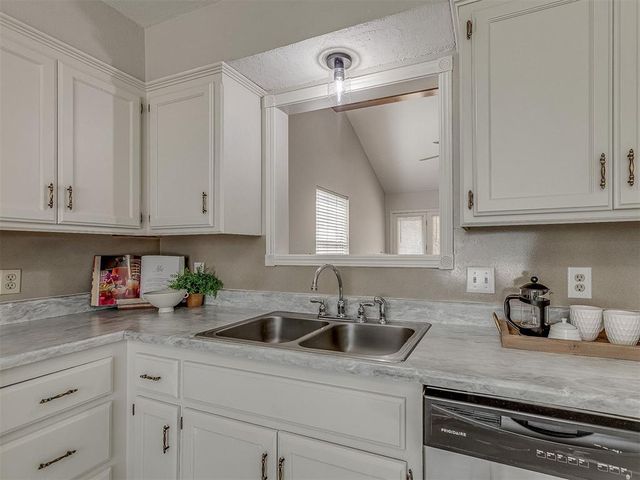 508 W 9th Street, Edmond, OK 73003