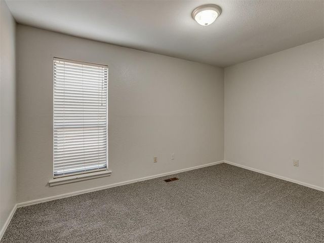 508 W 9th Street, Edmond, OK 73003