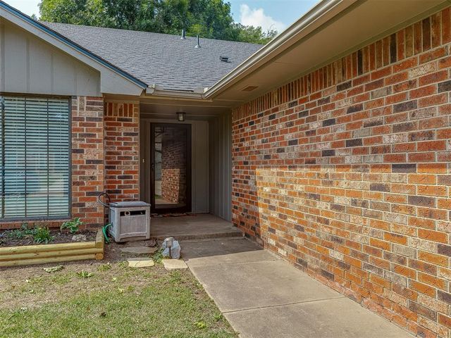 508 W 9th Street, Edmond, OK 73003