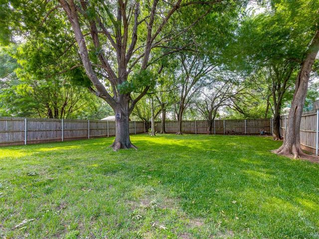 508 W 9th Street, Edmond, OK 73003