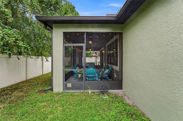 1008 OAKCREST DRIVE, Brandon, FL 33510