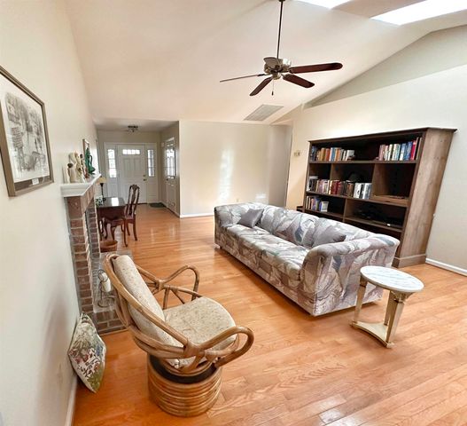 3174 River Bluff Ln., Little River, SC 29566