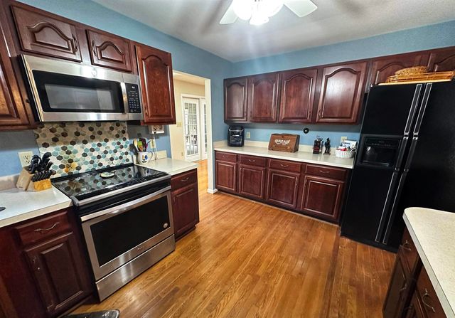 3174 River Bluff Ln., Little River, SC 29566