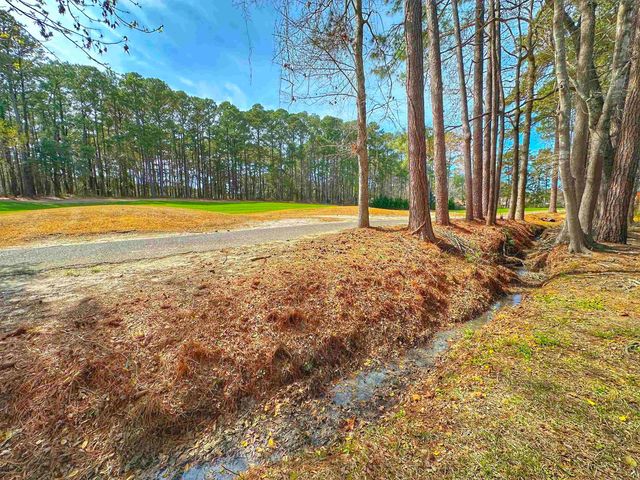 3174 River Bluff Ln., Little River, SC 29566