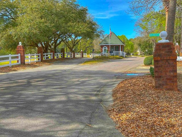 3174 River Bluff Ln., Little River, SC 29566