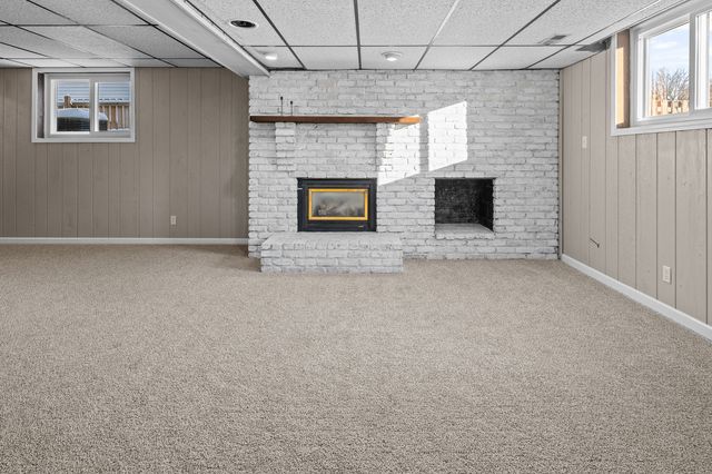 5302 16th Avenue, Moline, IL 61265