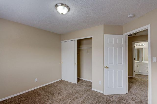 6135 Park South Place NW, Albuquerque, NM 87114