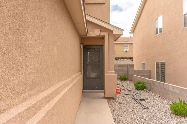 6135 Park South Place NW, Albuquerque, NM 87114