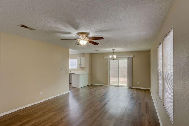 6135 Park South Place NW, Albuquerque, NM 87114