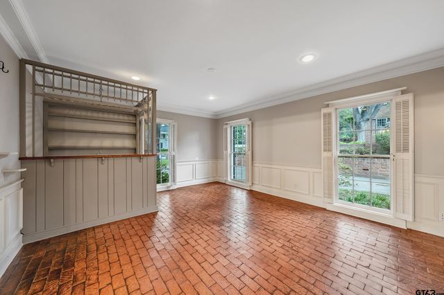2222 S Chilton Ave, Tyler, TX 75701