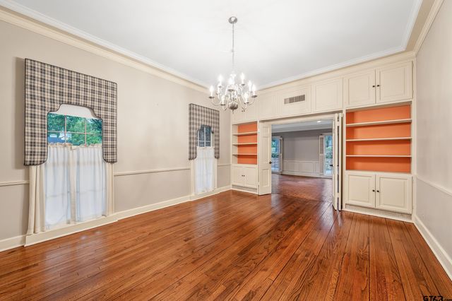 2222 S Chilton Ave, Tyler, TX 75701
