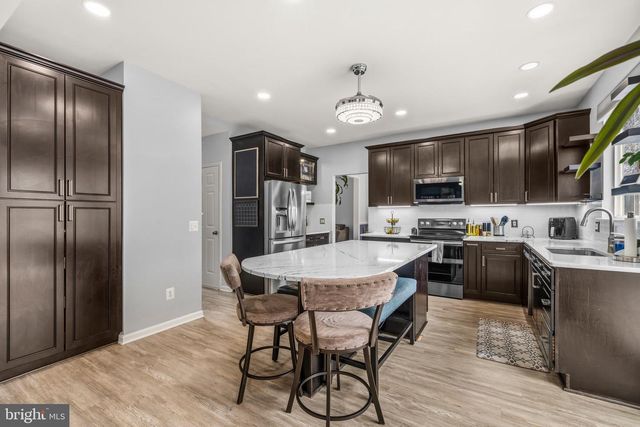 2932 NICELY CT, Dumfries, VA 22026