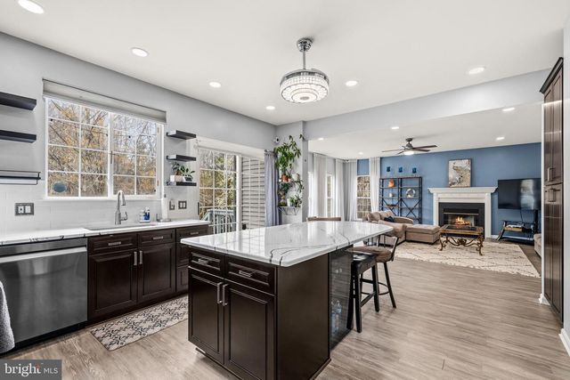 2932 NICELY CT, Dumfries, VA 22026