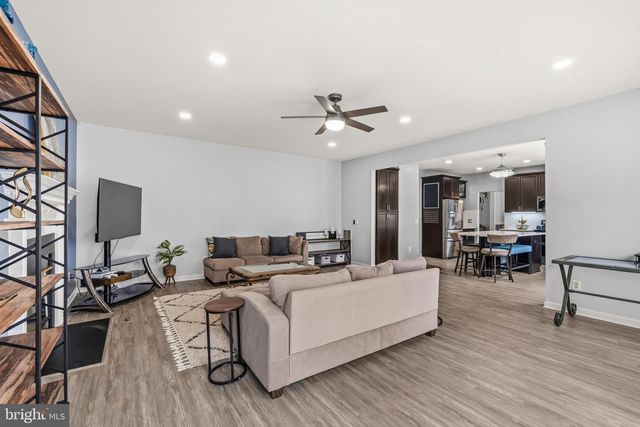 2932 NICELY CT, Dumfries, VA 22026