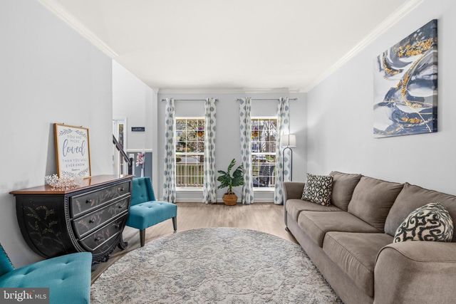 2932 NICELY CT, Dumfries, VA 22026