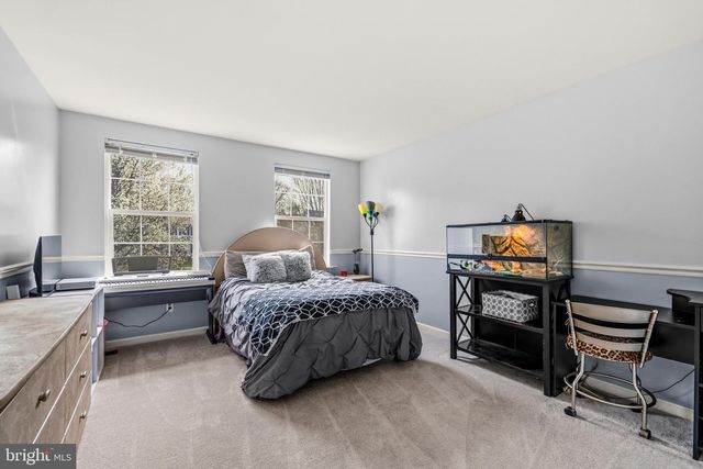 2932 NICELY CT, Dumfries, VA 22026