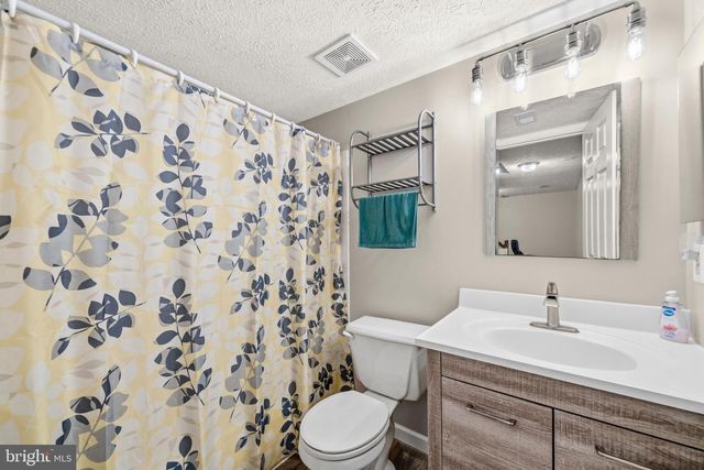 2932 NICELY CT, Dumfries, VA 22026