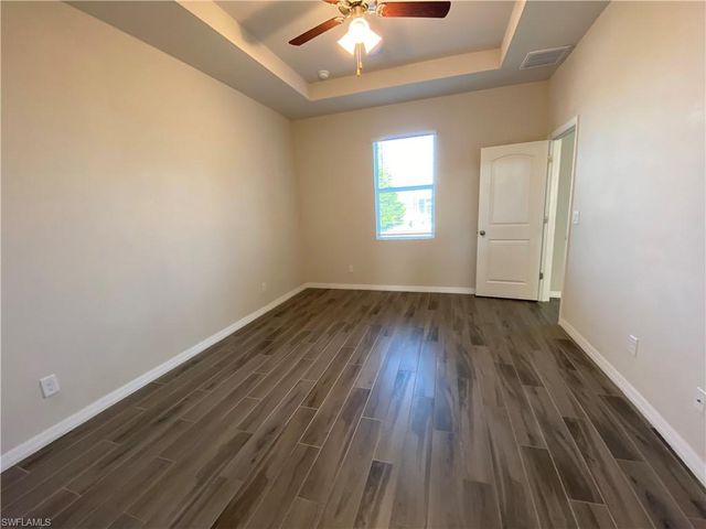 2000 NW 7th AVE, Cape Coral, FL 33993