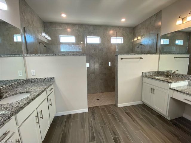 2000 NW 7th AVE, Cape Coral, FL 33993