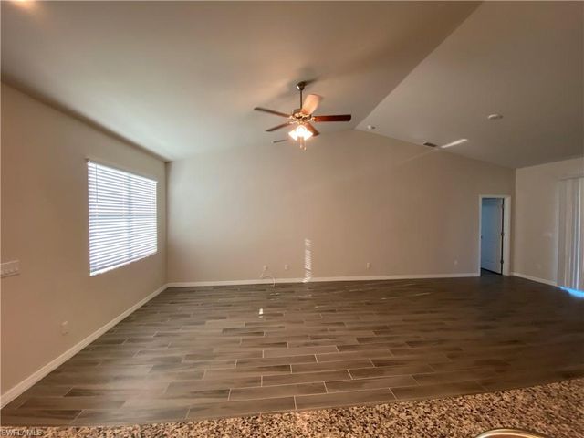 2000 NW 7th AVE, Cape Coral, FL 33993