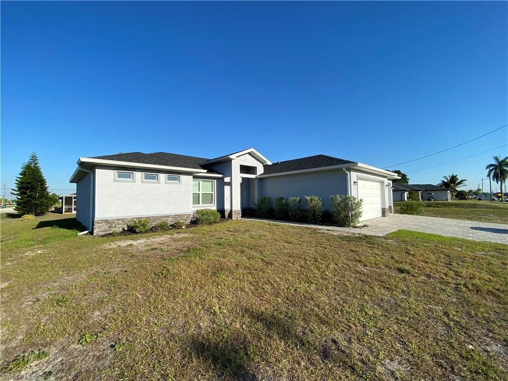 2000 NW 7th AVE, Cape Coral, FL 33993