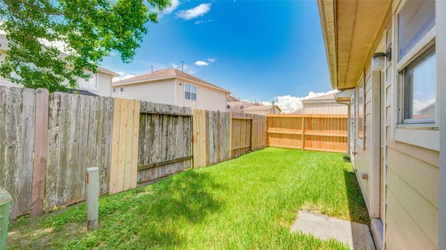 4226 Richmeadow Drive, Houston, TX 77048