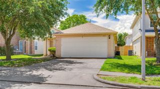 4226 Richmeadow Drive, Houston, TX 77048