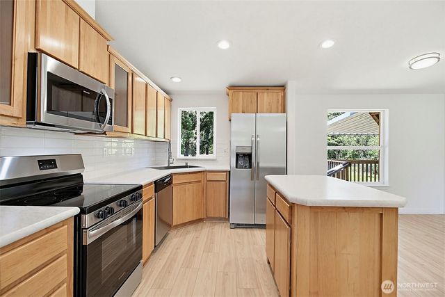 3205 248th Street Ct E, Spanaway, WA 98387