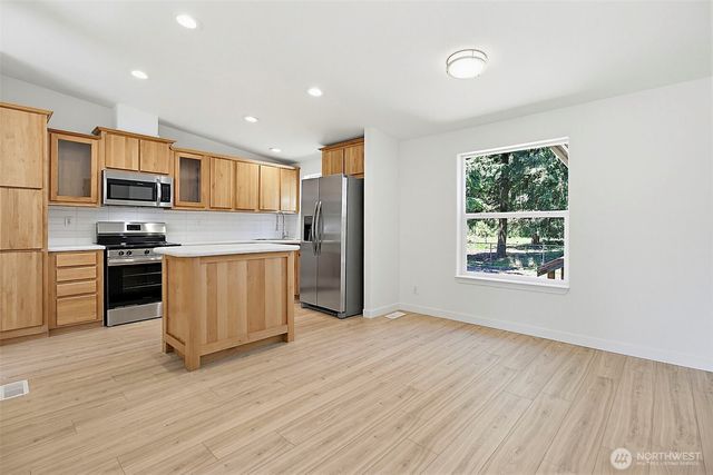 3205 248th Street Ct E, Spanaway, WA 98387