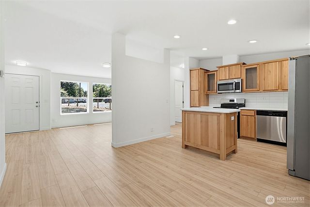 3205 248th Street Ct E, Spanaway, WA 98387