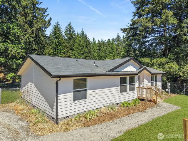 3205 248th Street Ct E, Spanaway, WA 98387