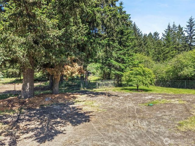 3205 248th Street Ct E, Spanaway, WA 98387