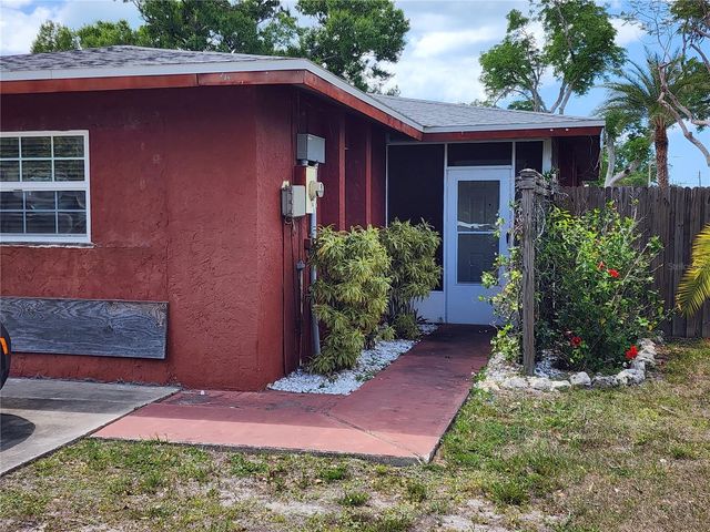 3050 8TH STREET, Sarasota, FL 34237