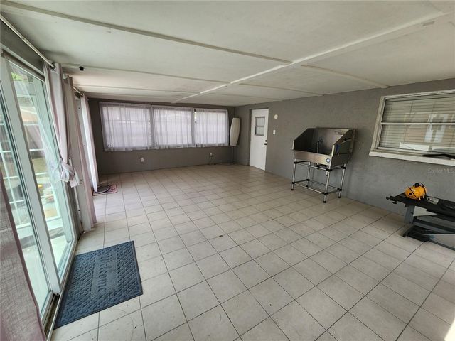 3050 8TH STREET, Sarasota, FL 34237