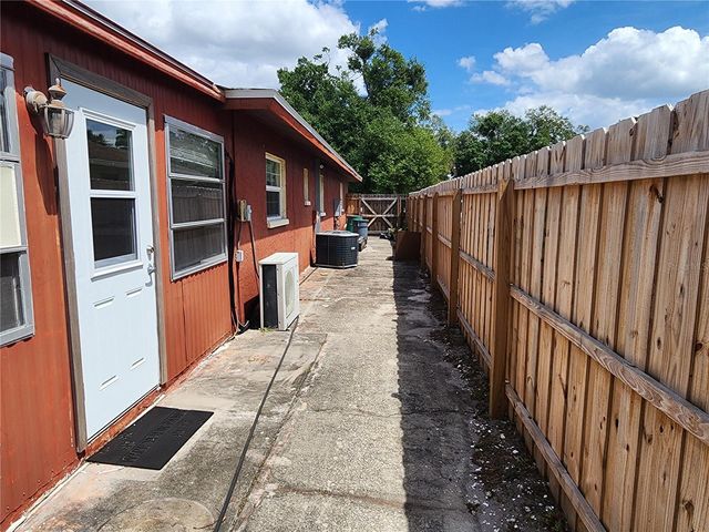 3050 8TH STREET, Sarasota, FL 34237