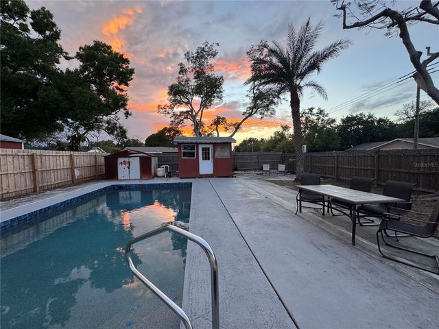 3050 8TH STREET, Sarasota, FL 34237