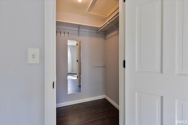 9227 Soaring Hill Place, Fort Wayne, IN 46804