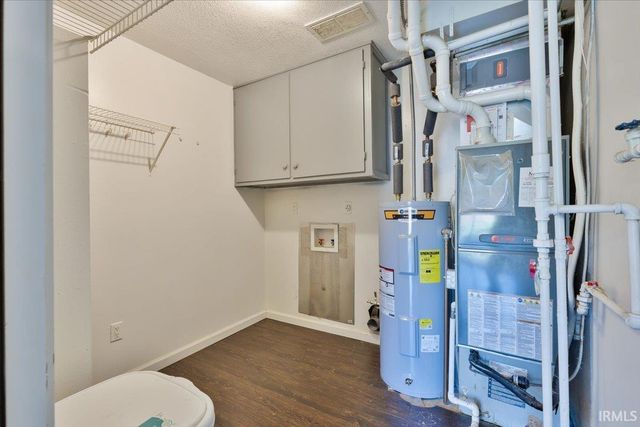 9227 Soaring Hill Place, Fort Wayne, IN 46804