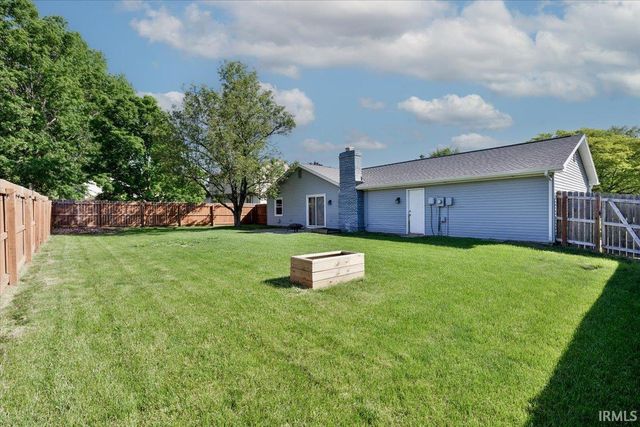 9227 Soaring Hill Place, Fort Wayne, IN 46804