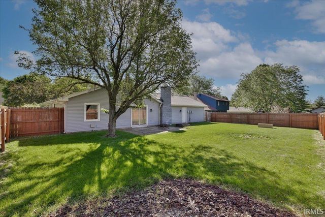 9227 Soaring Hill Place, Fort Wayne, IN 46804