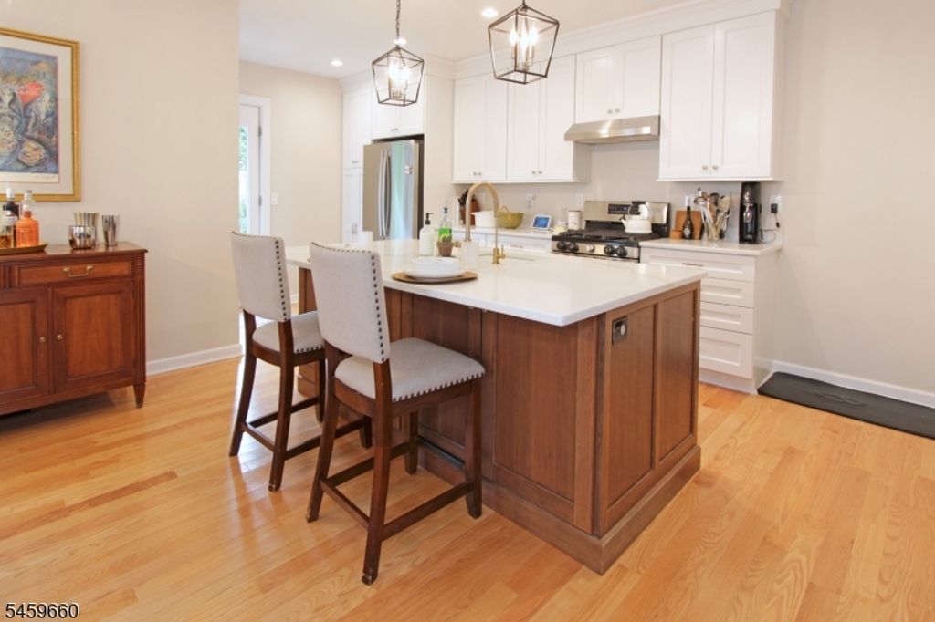 35 Essex Ave, Bloomfield Twp., NJ 07003 — photo 3