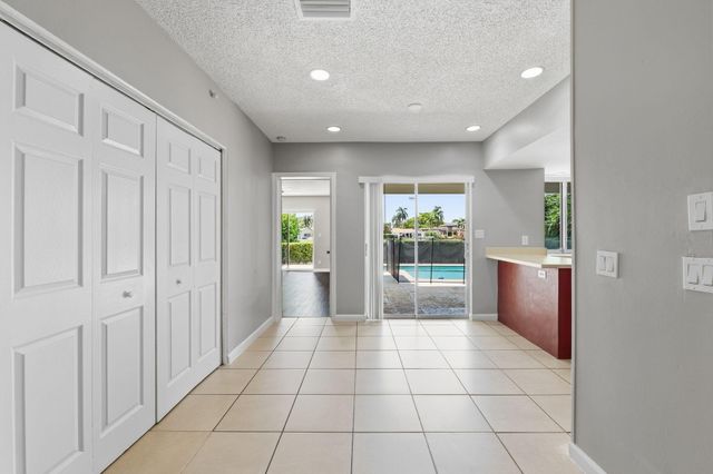 613 SEA TURTLE Way, Plantation, FL 33324