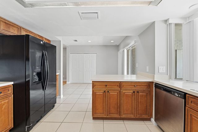 613 SEA TURTLE Way, Plantation, FL 33324