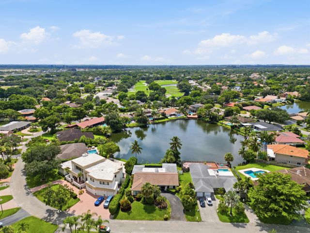 613 SEA TURTLE Way, Plantation, FL 33324