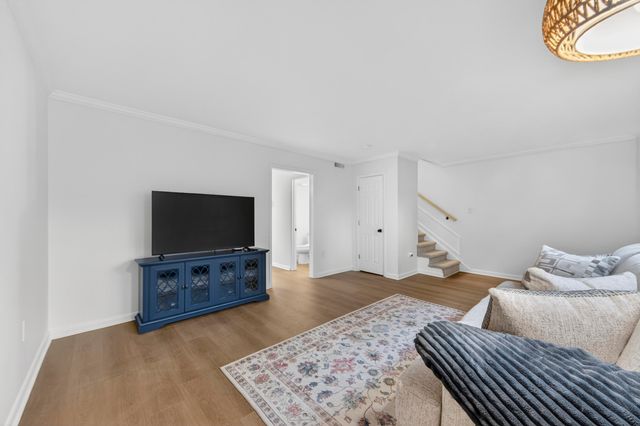 415 Parkdale Drive 8c, Charleston, SC 29414