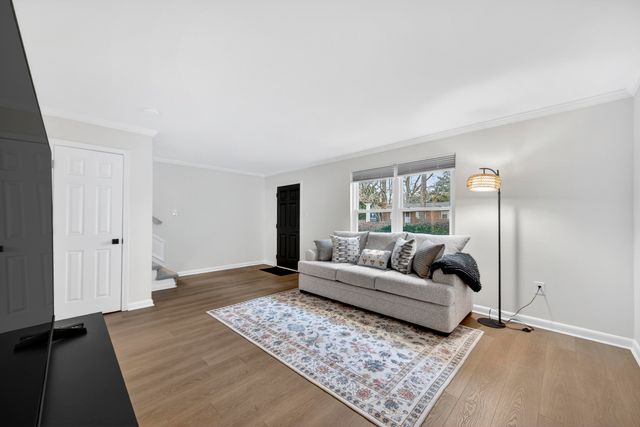 415 Parkdale Drive 8c, Charleston, SC 29414